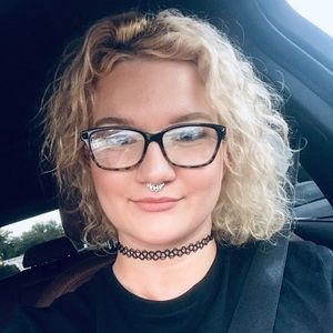 Meet your Posher, Allison